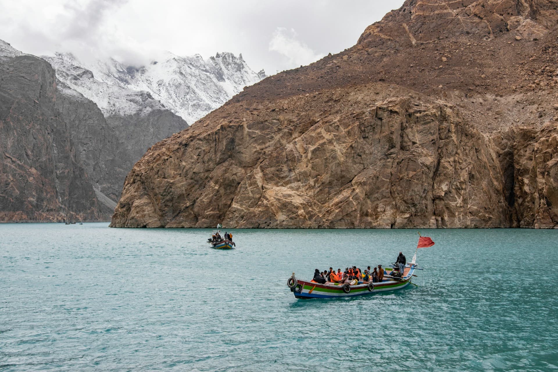 Attabad Lake, Hunza